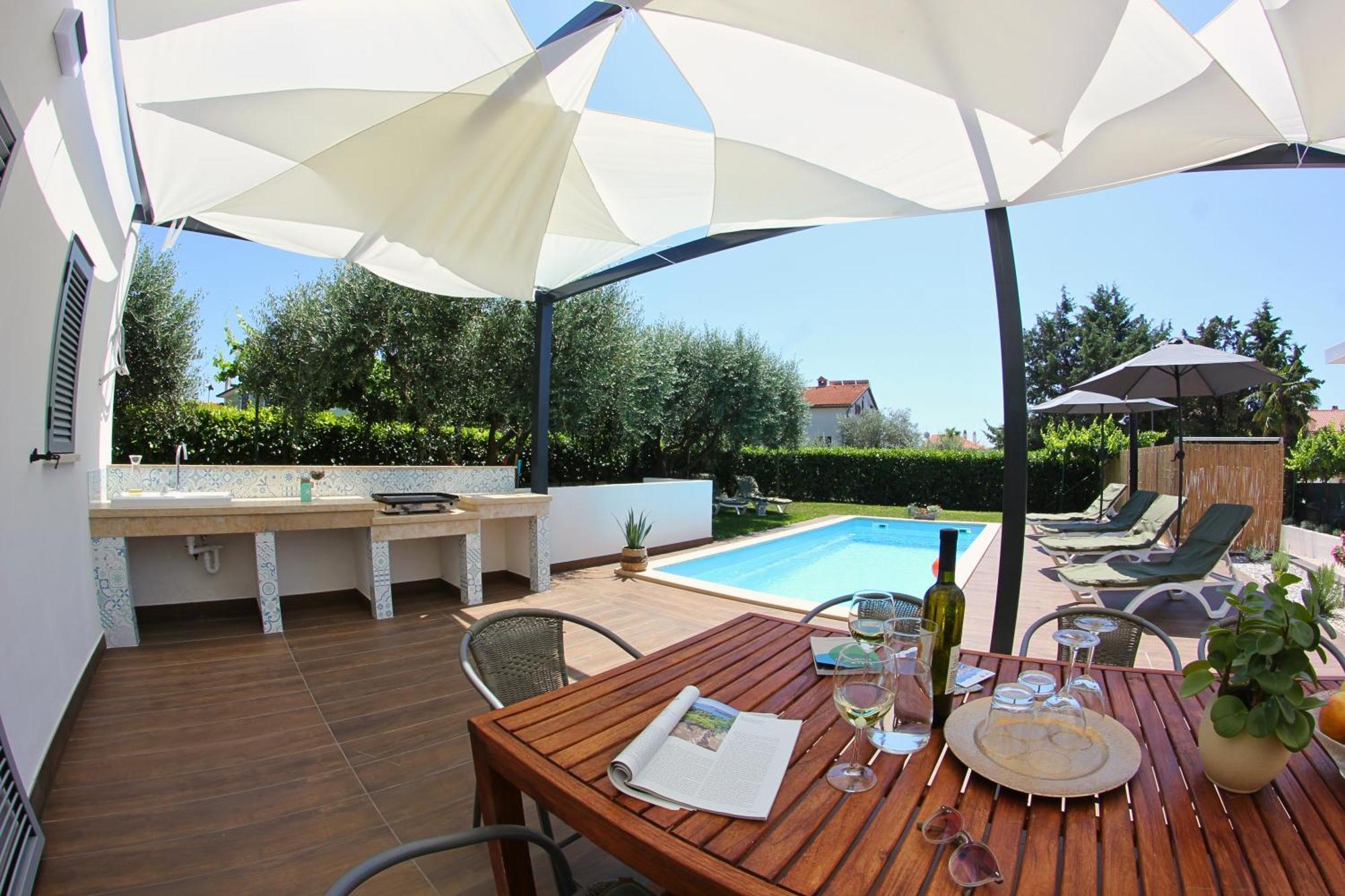 Villa Fjaka Umag Bagian luar foto